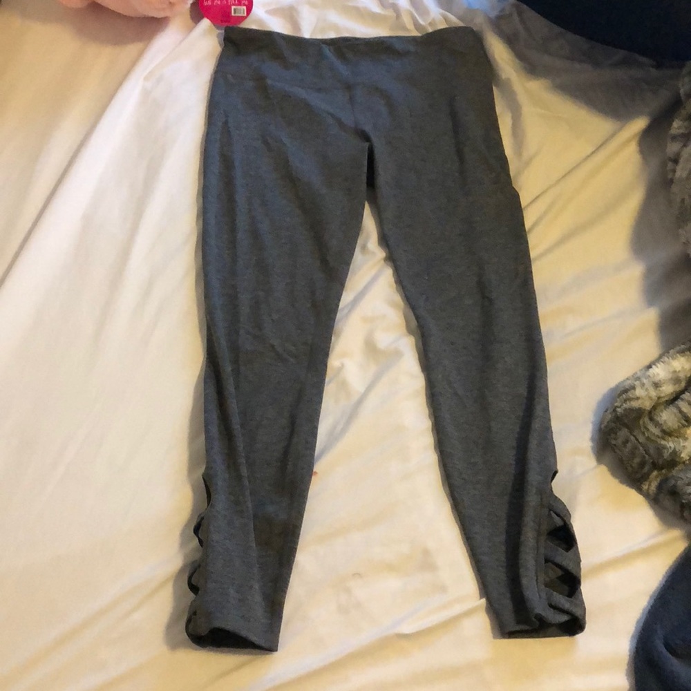 Abercrombie and Fitch Gray Yoga Pants Criss-Cross
